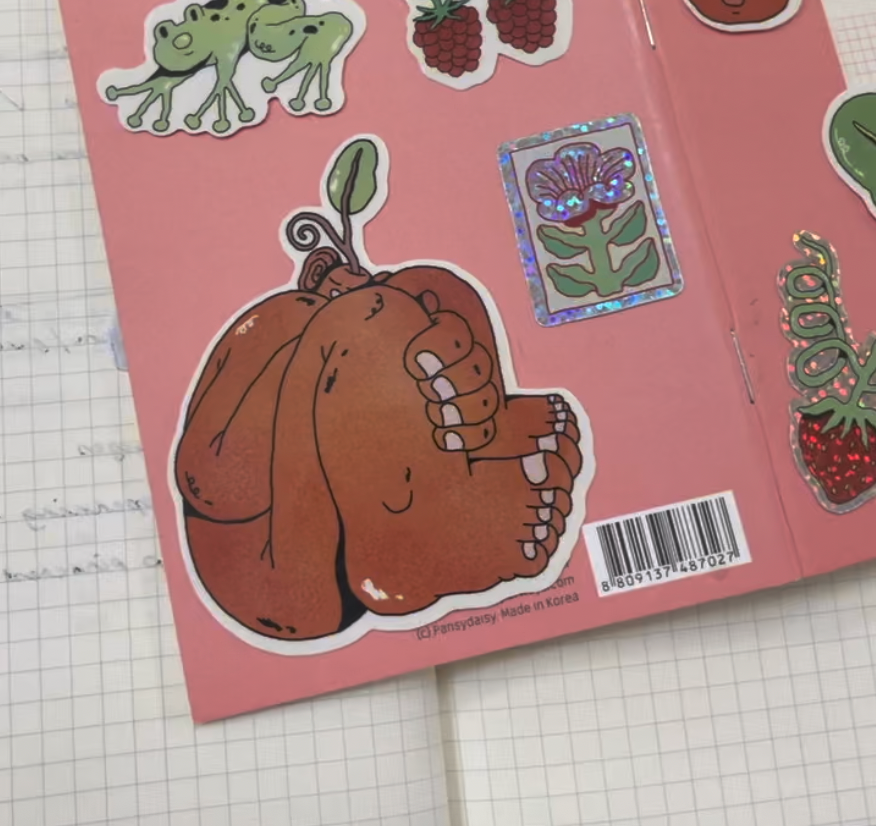 'Little Apple' - vinyl sticker